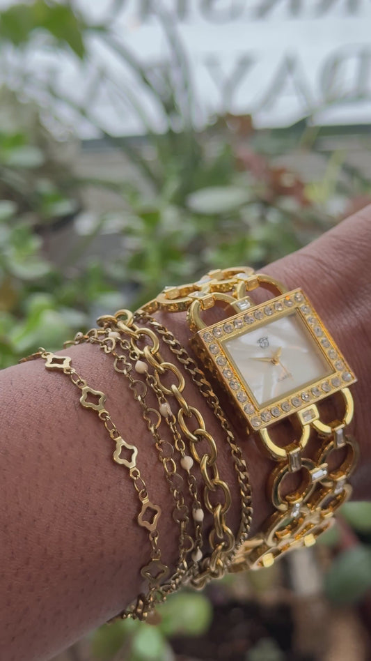 Vintage Watch (Gold)